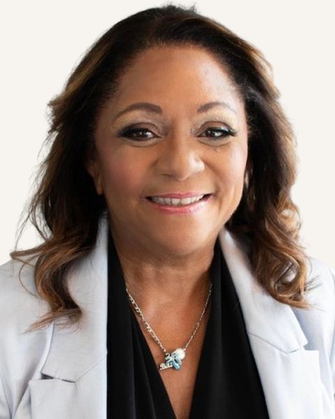 Photo of Karen Potter